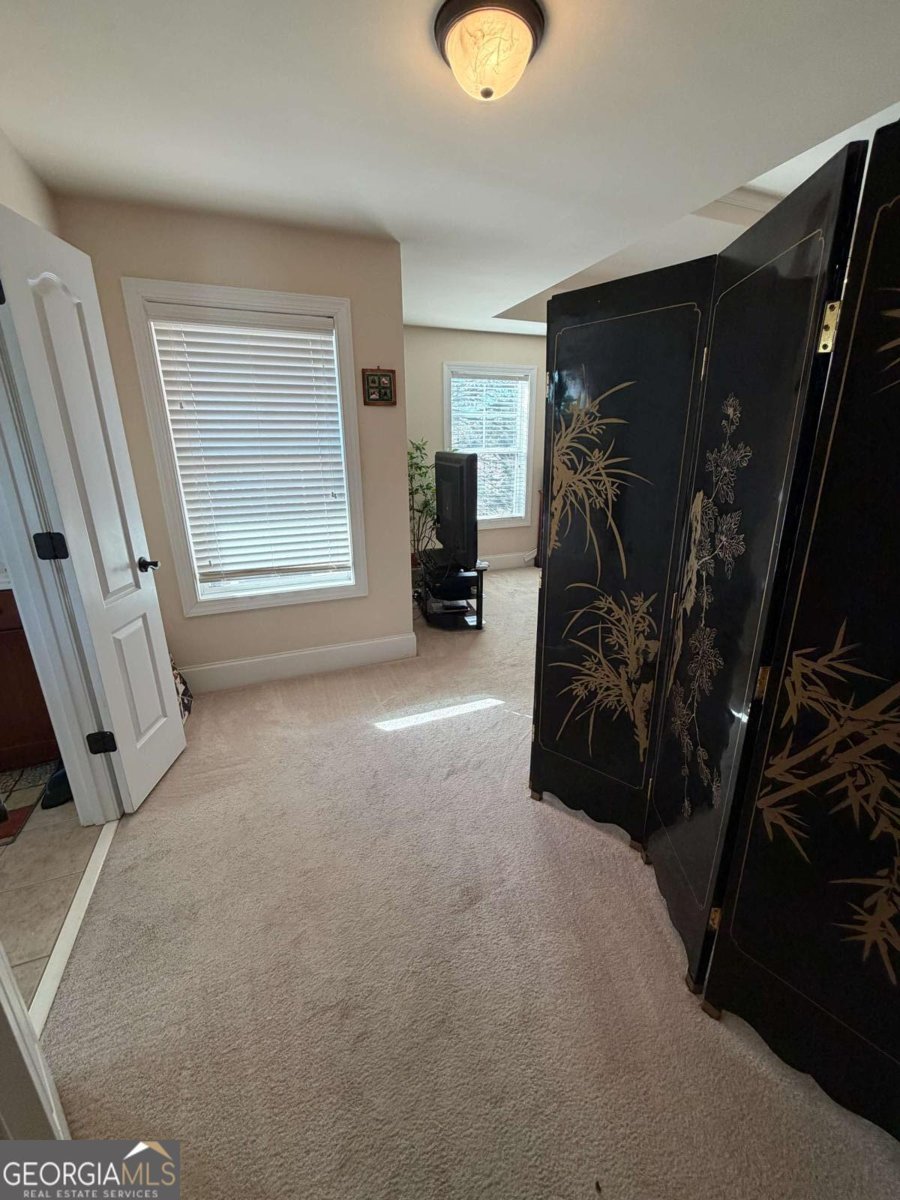 1128 Gateview Drive Lawrenceville - 30