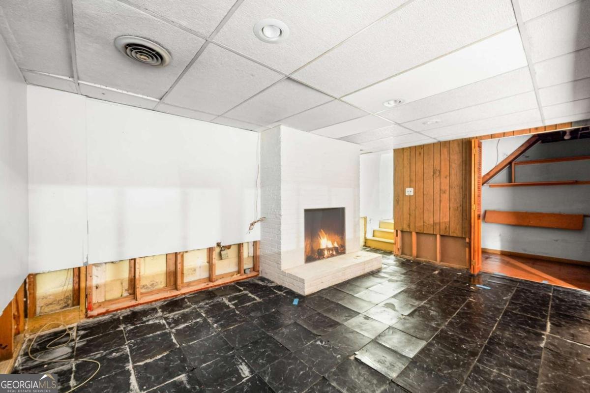 2877 Pine Needle Drive Atlanta - 27