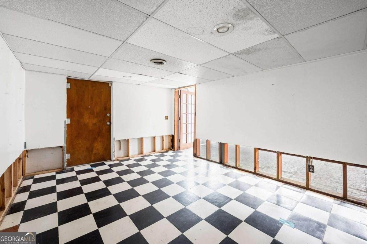 2877 Pine Needle Drive Atlanta - 36