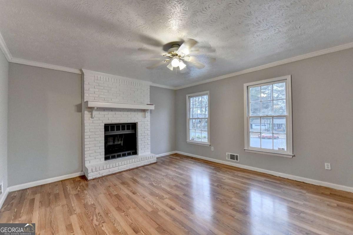 493 Tracy Court Lawrenceville - 9