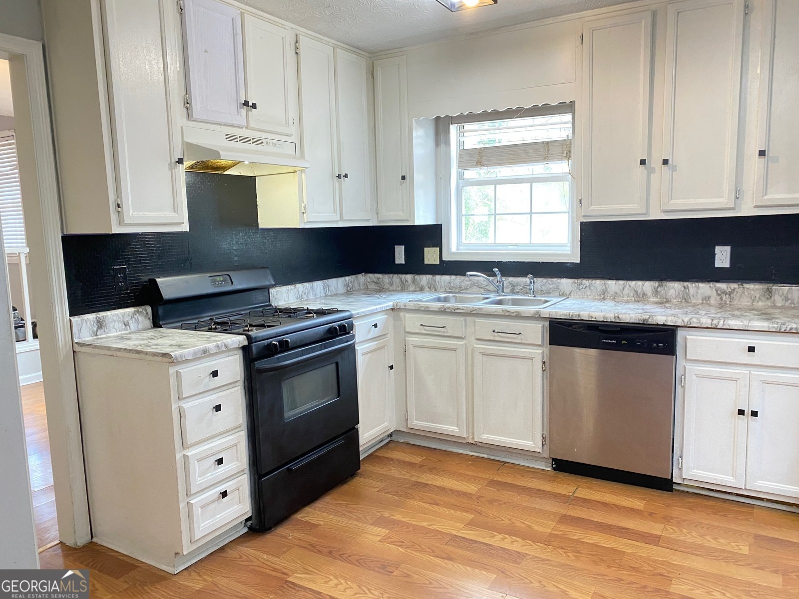 407 Sheppard Xing Court Stone Mountain - 15