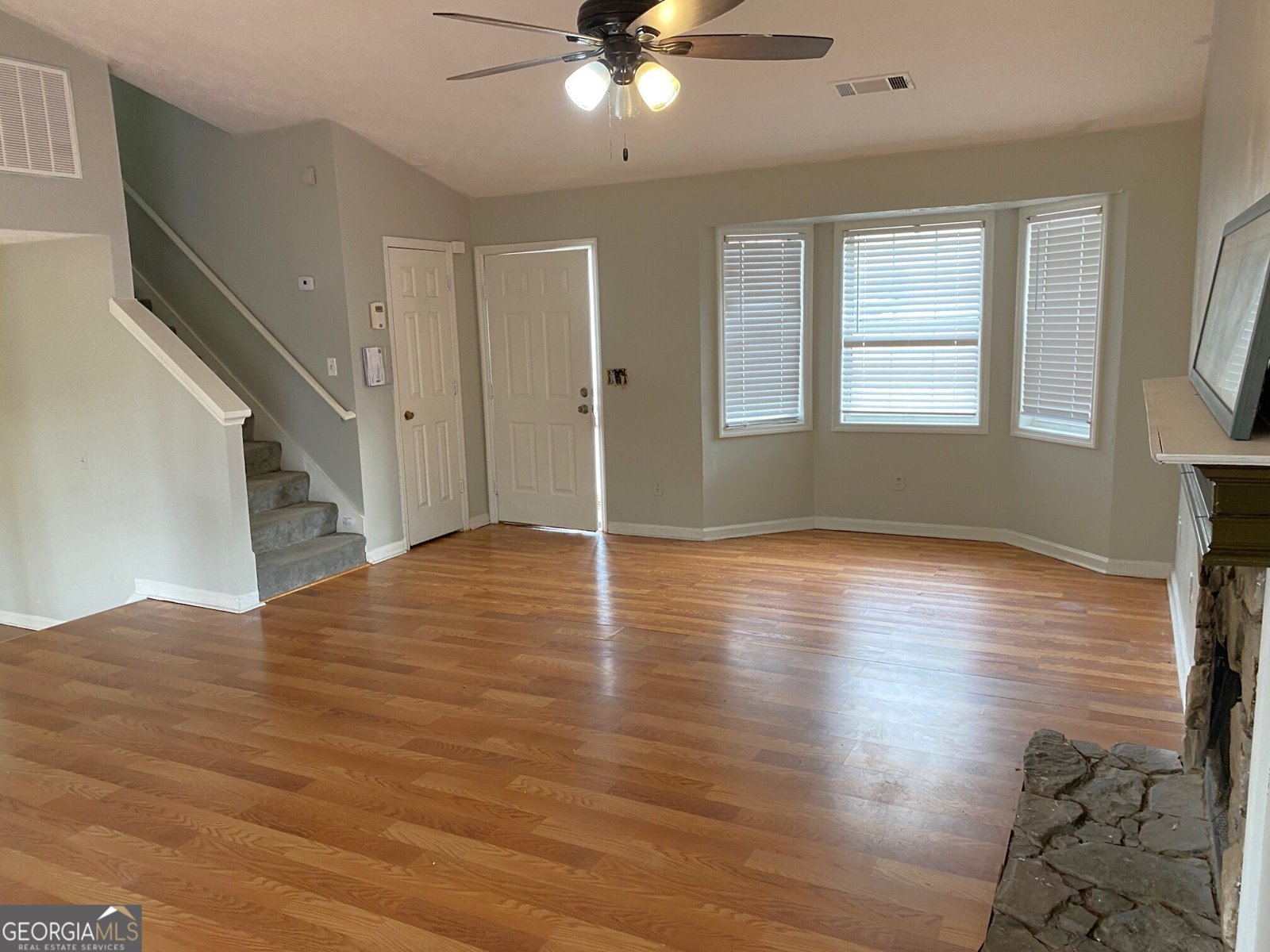 407 Sheppard Xing Court Stone Mountain - 8