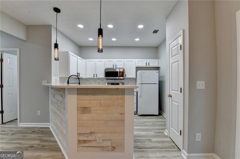 278 Timber Gate Drive Lawrenceville - 21