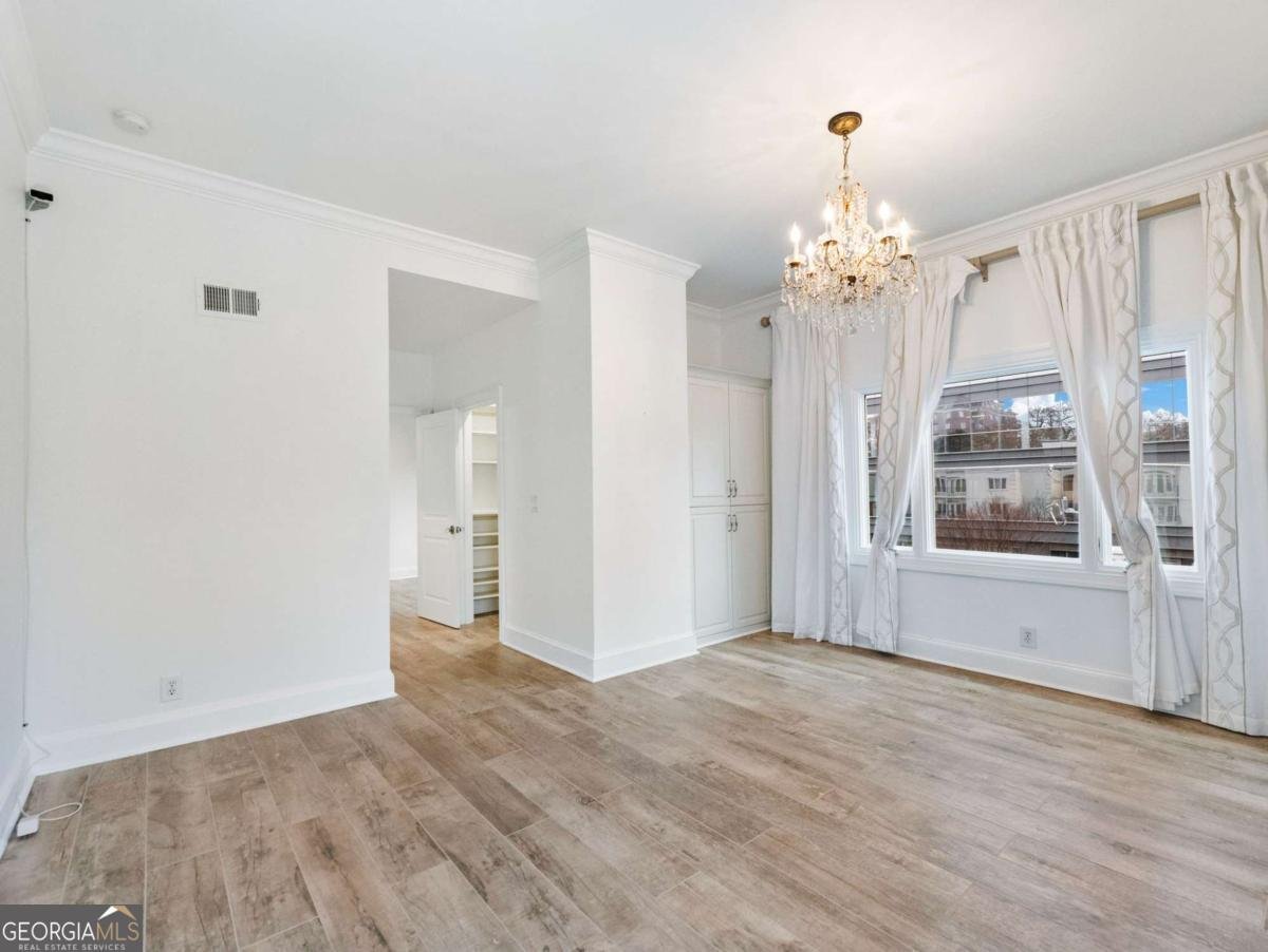 3636 Peachtree Road Atlanta - 17