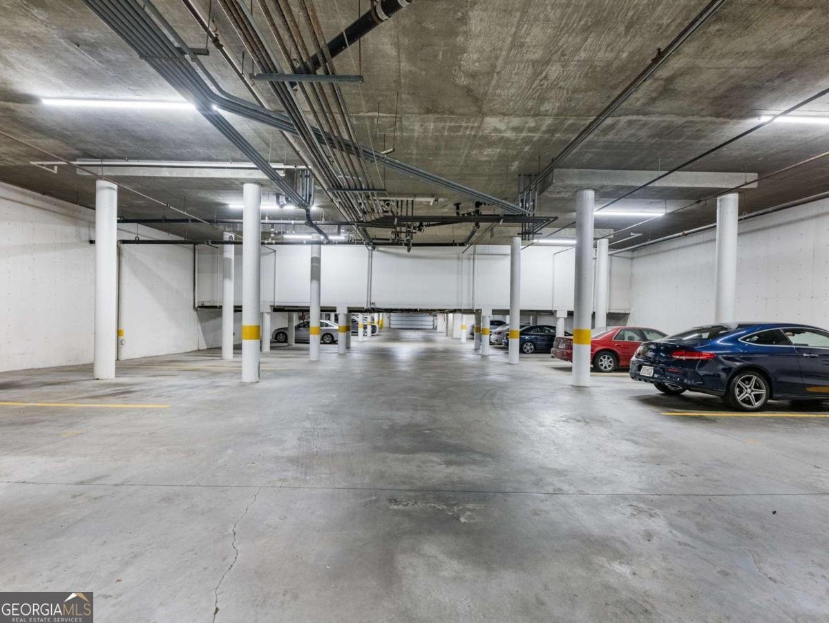 3636 Peachtree Road Atlanta - 21