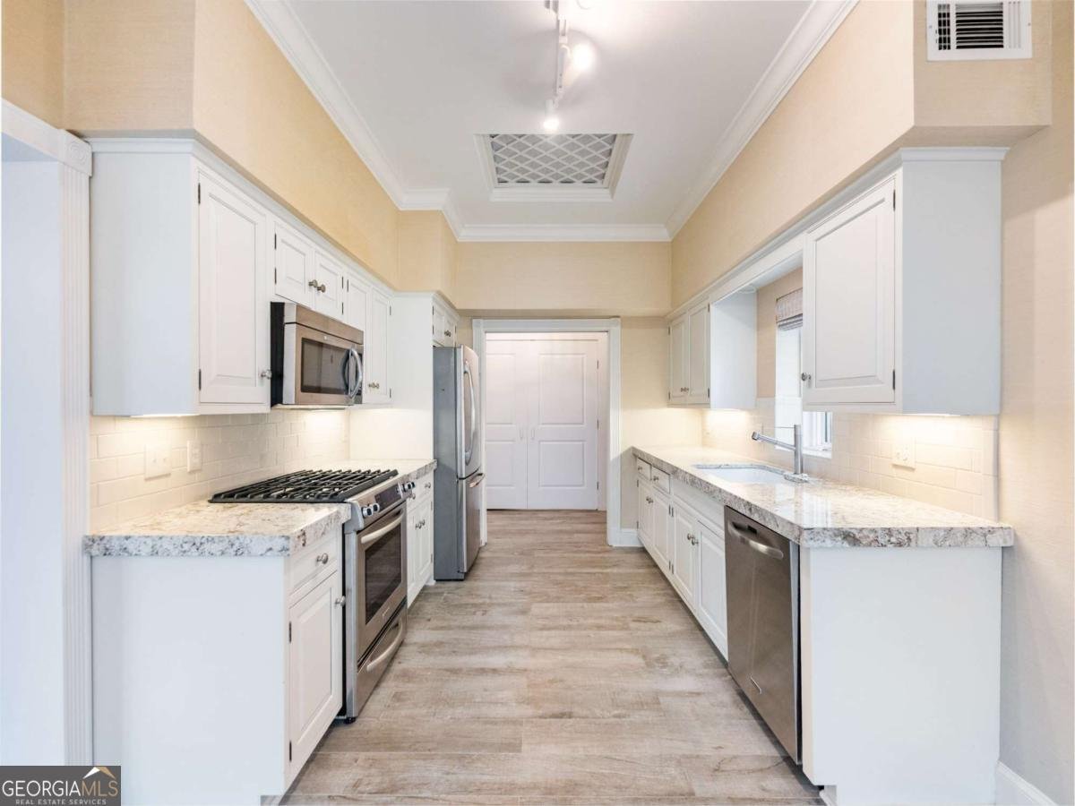 3636 Peachtree Road Atlanta - 4