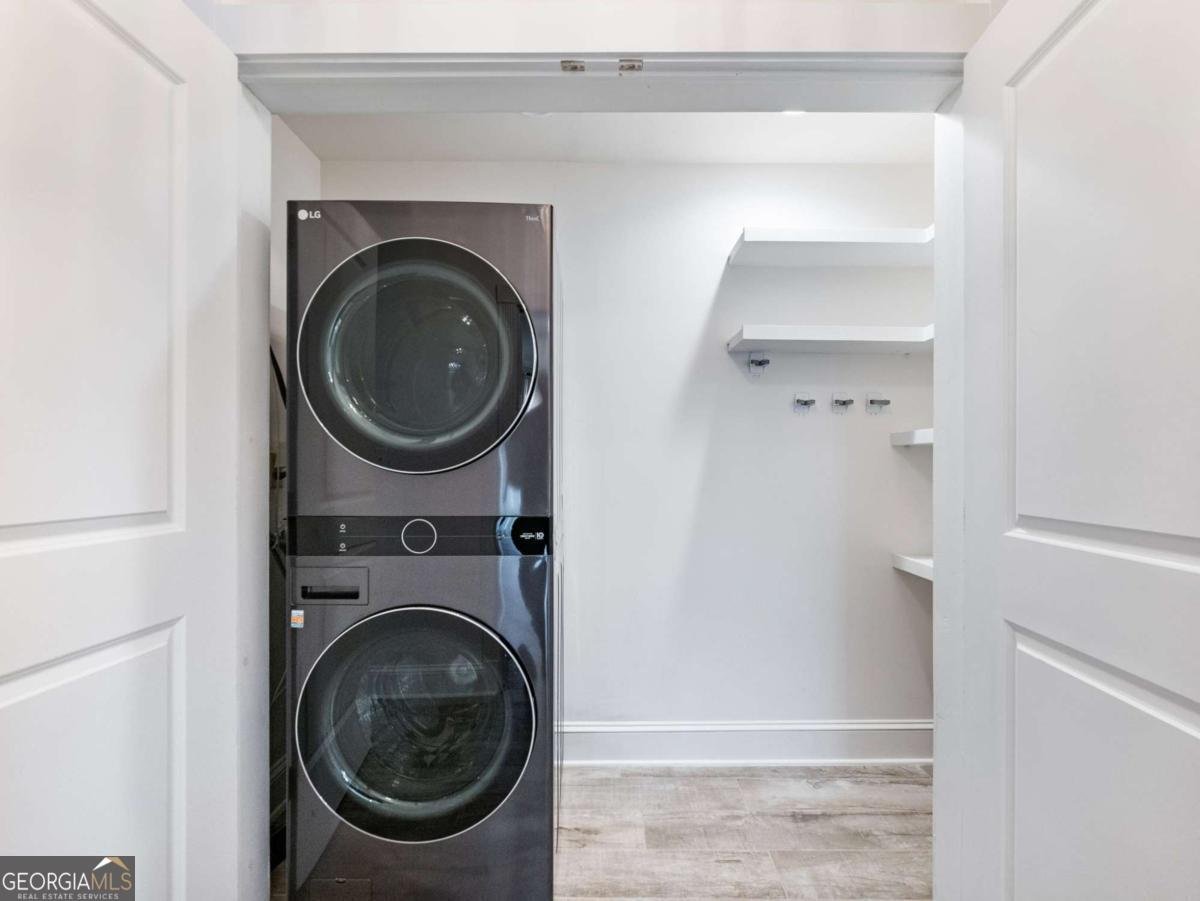 3636 Peachtree Road Atlanta - 7