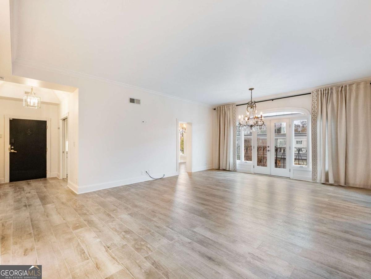 3636 Peachtree Road Atlanta - 9