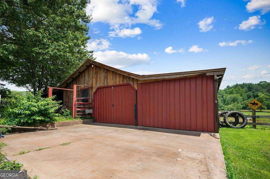 332 Night Lane Epworth - 56