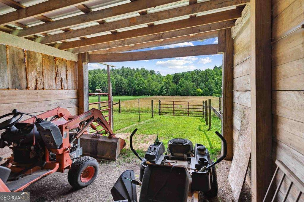 332 Night Lane Epworth - 60