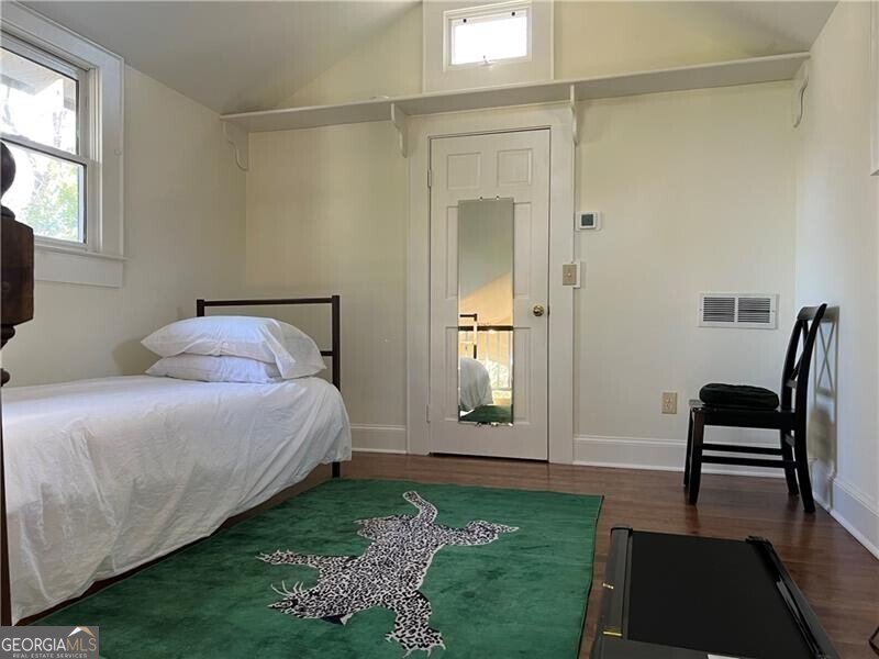 284 Lakeview Avenue Atlanta - 20