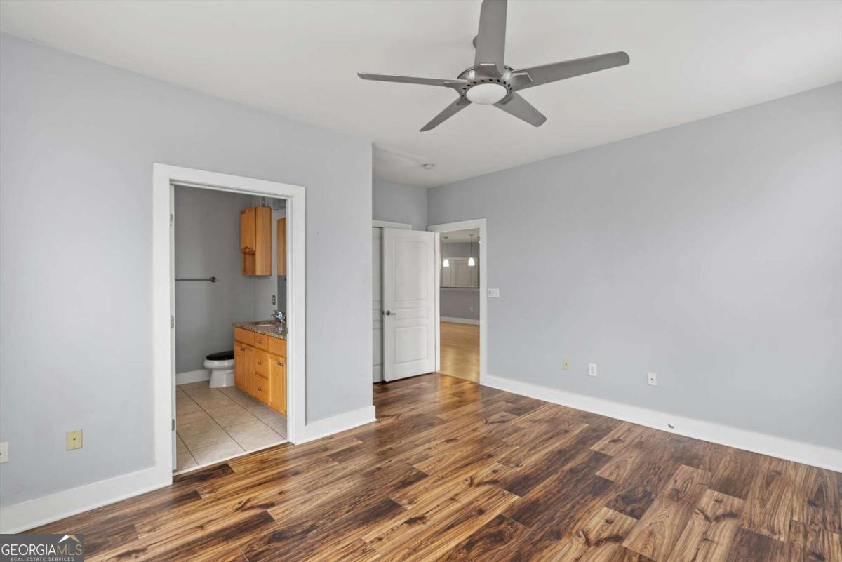 799 Hammond Drive Atlanta - 14