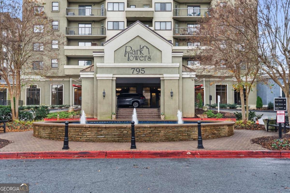 799 Hammond Drive Atlanta - 25