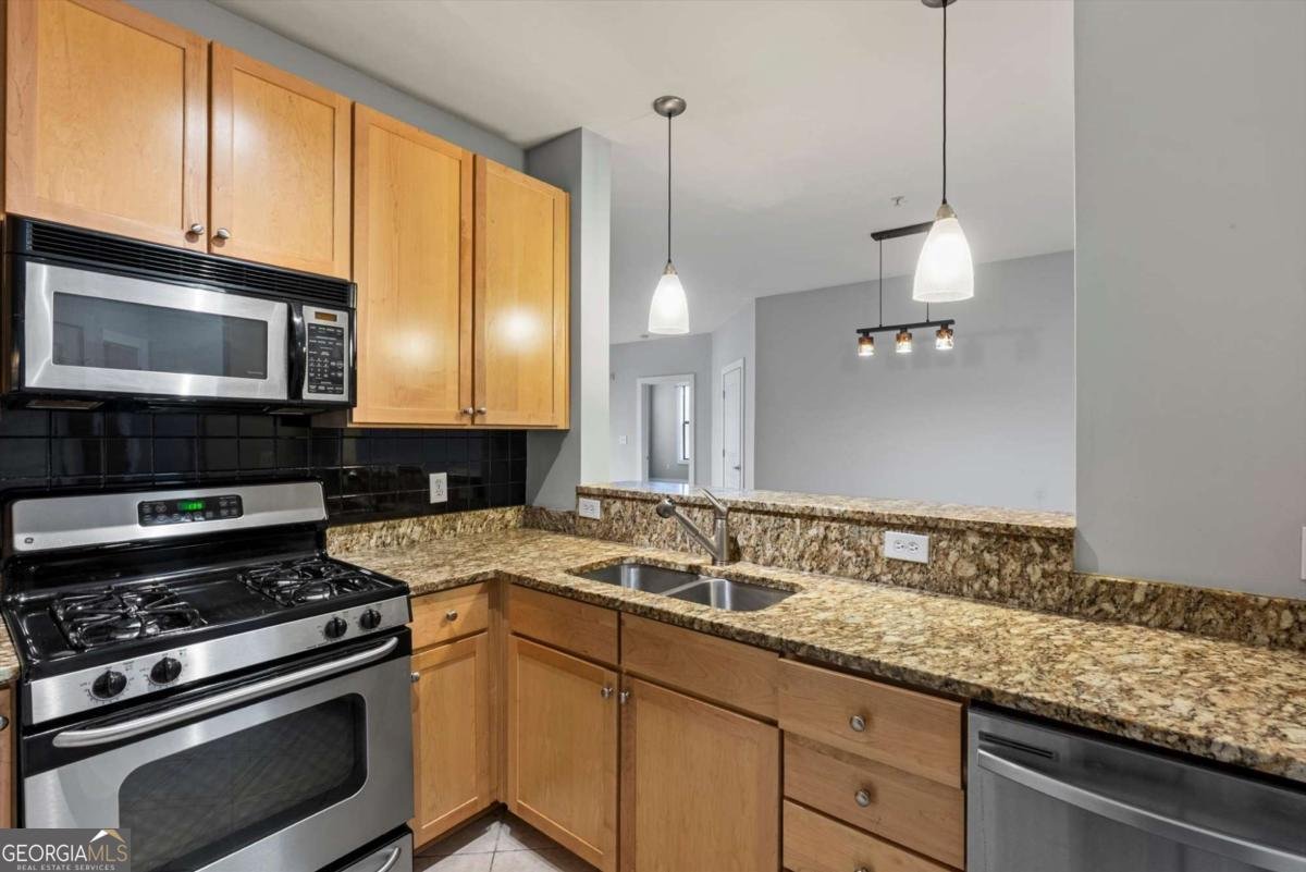 799 Hammond Drive Atlanta - 8