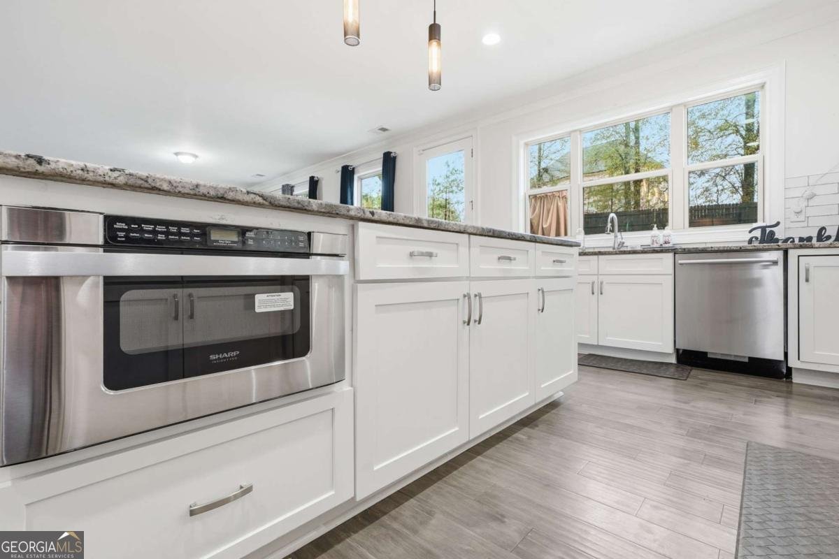 5115 Five Forks Trickum Road Lilburn - 24