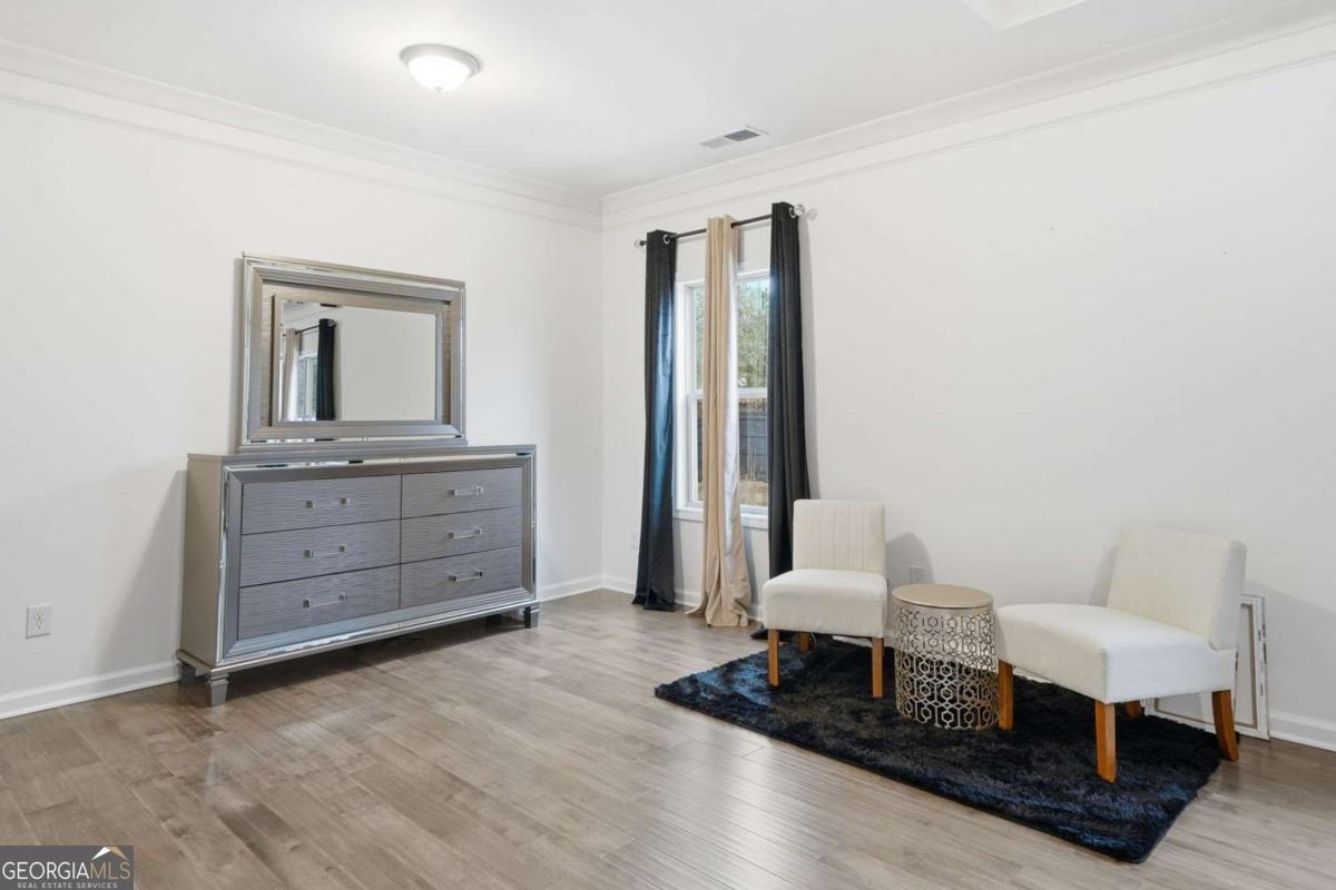 5115 Five Forks Trickum Road Lilburn - 30