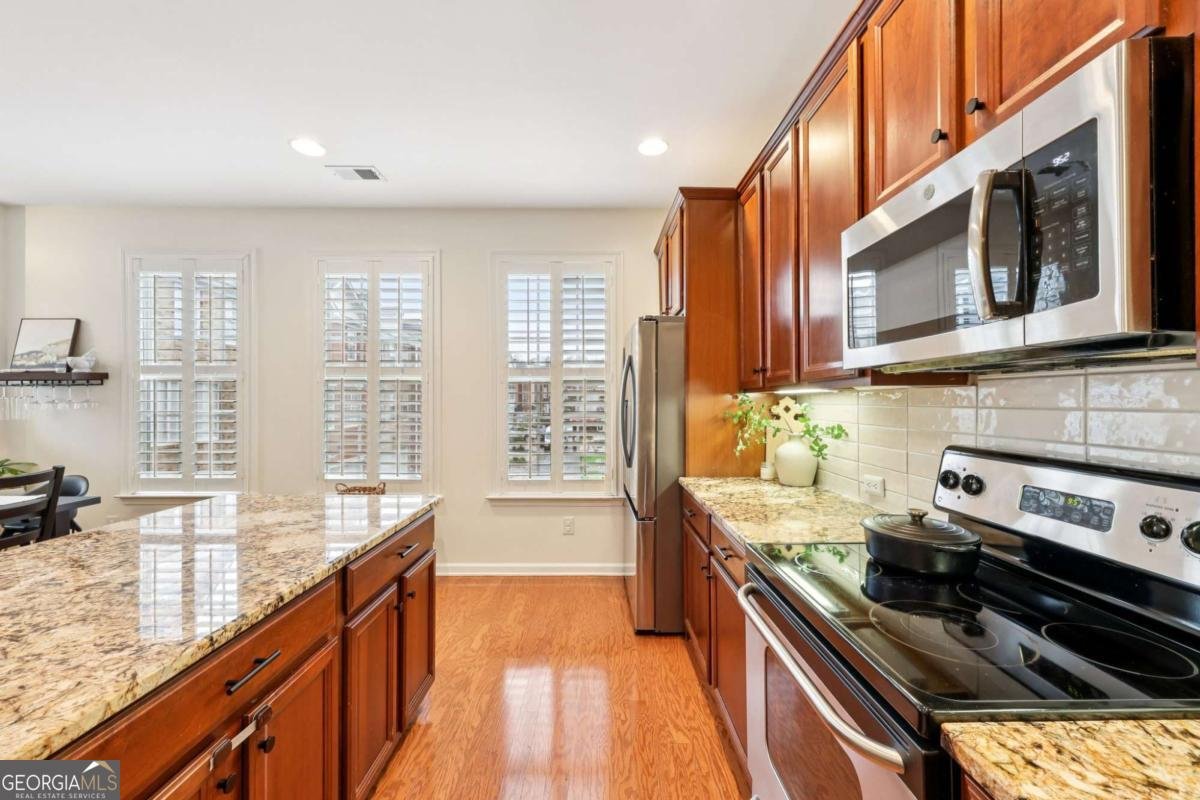 3811 Chattahoochee Summit Drive Atlanta - 11