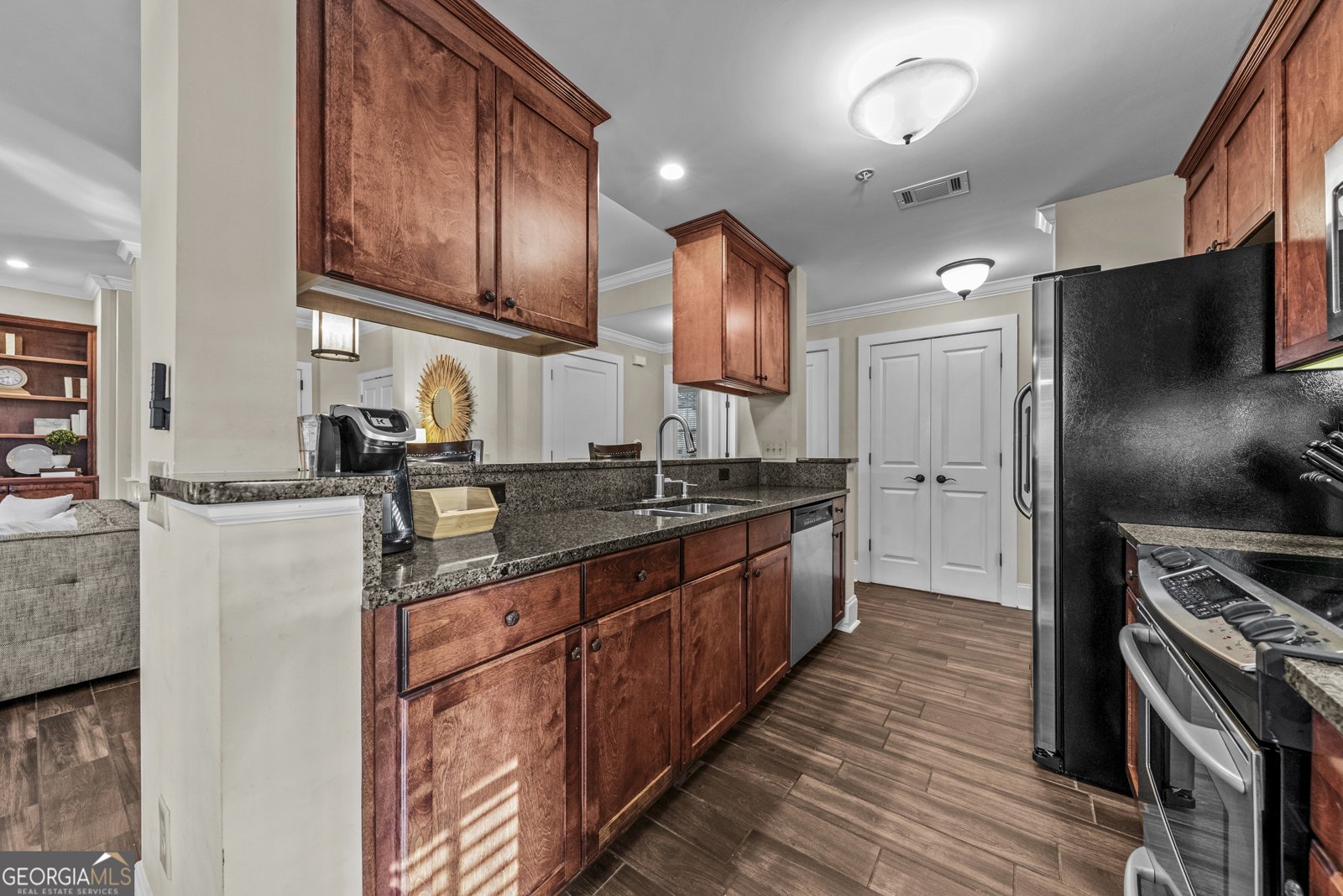 1030 Creekside Greensboro - 11