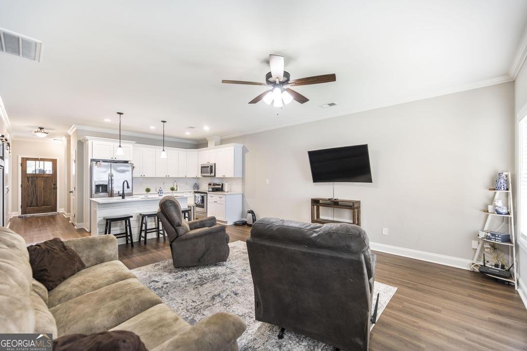 309 Charles Gray Boulevard Perry - 15