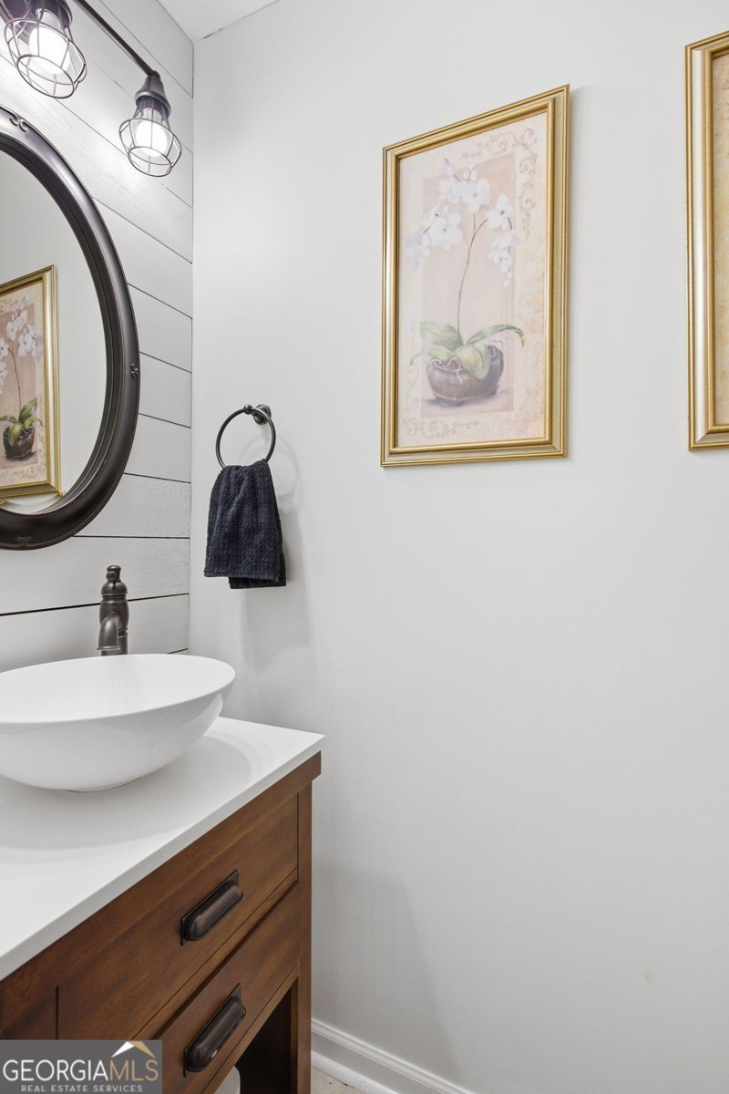 5 Riverside Drive Sharpsburg - 18