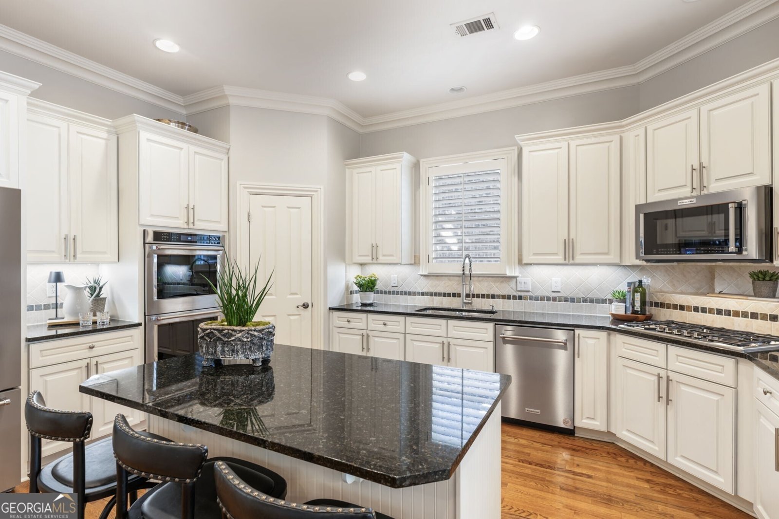 615 Society Street Alpharetta - 27