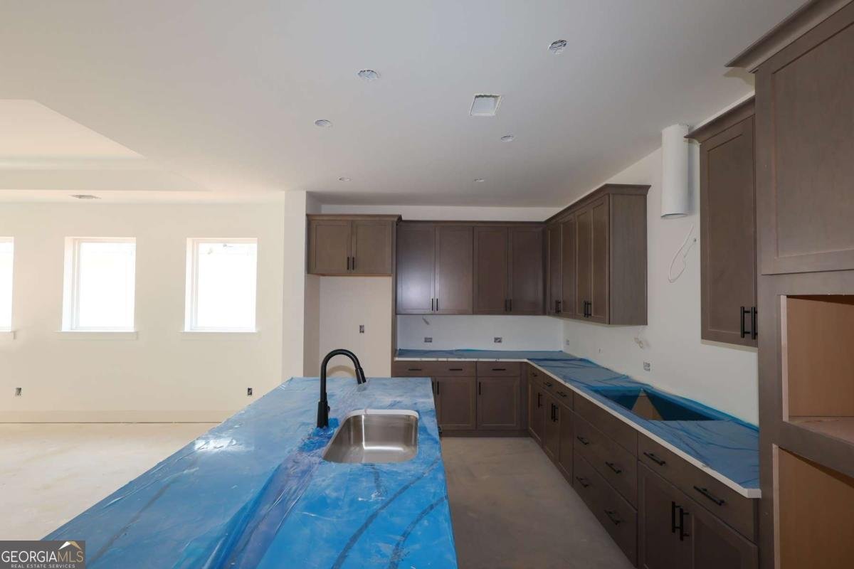 258 Strawberry Lane Woodstock - 7