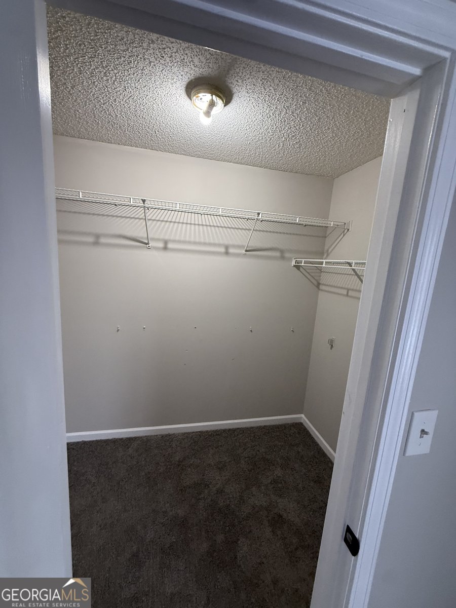 1607 Hallmark Hills Drive Griffin - 19