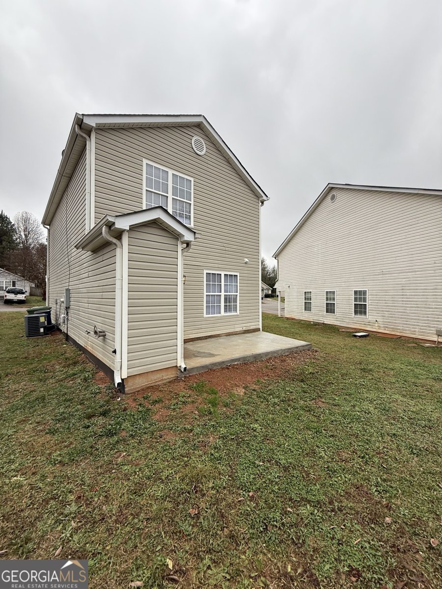 1607 Hallmark Hills Drive Griffin - 5