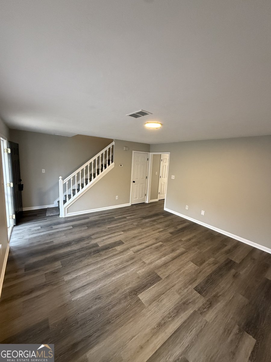 1607 Hallmark Hills Drive Griffin - 7