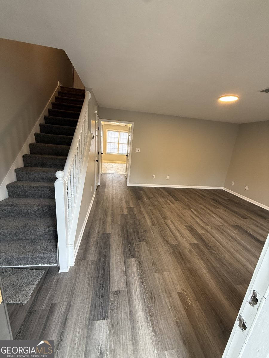 1607 Hallmark Hills Drive Griffin - 8