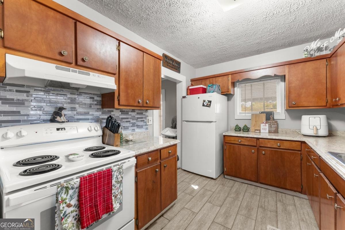 84 Park Street Toccoa - 11