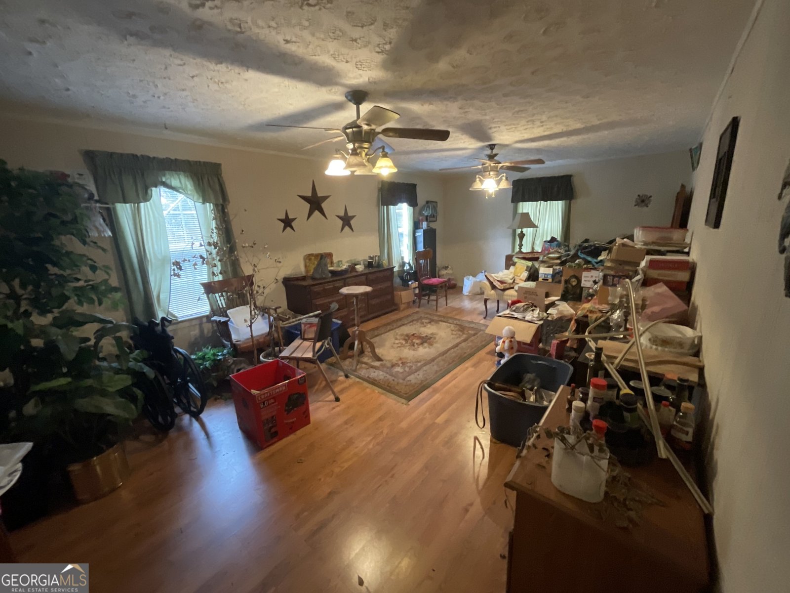 360 Floyd Road Hampton - 21