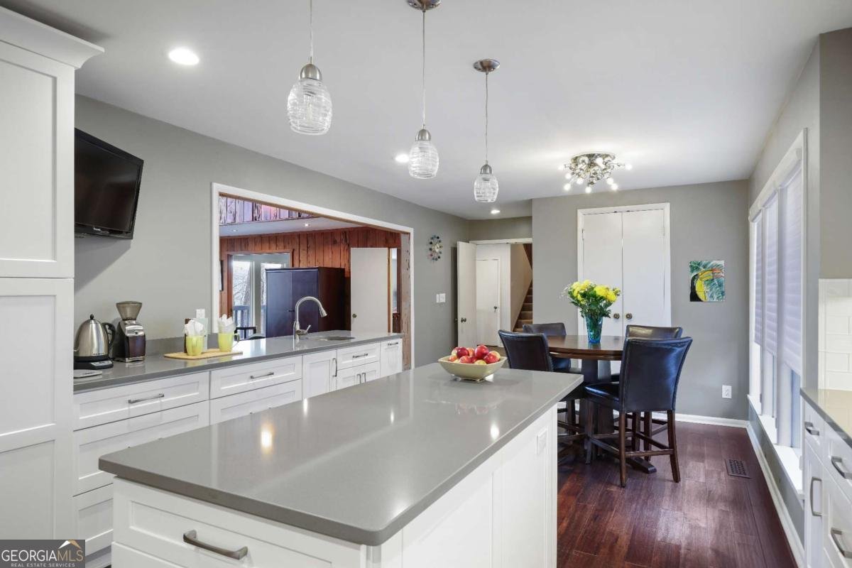 180 River Court Parkway Sandy Springs - 2