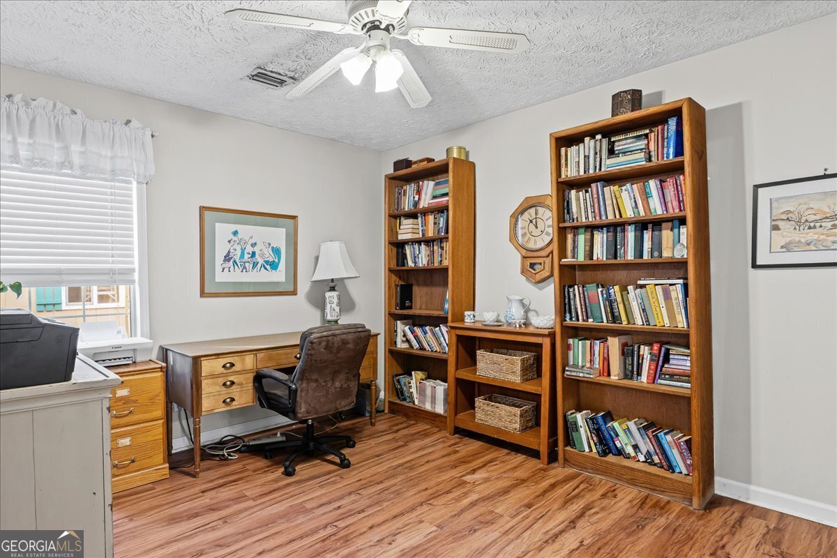 1351 Yorkshire Lane Woodstock - 18