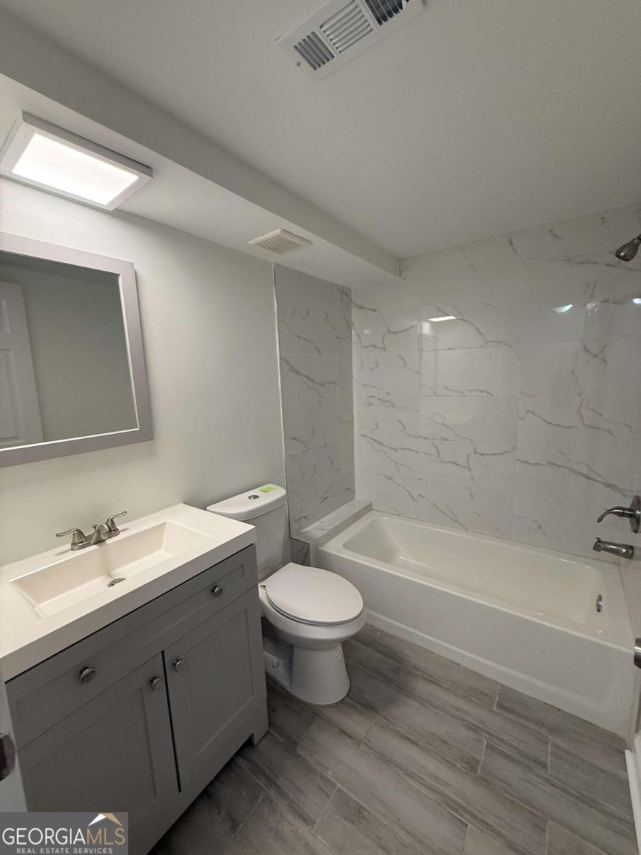 1012 Ada Avenue Atlanta - 10