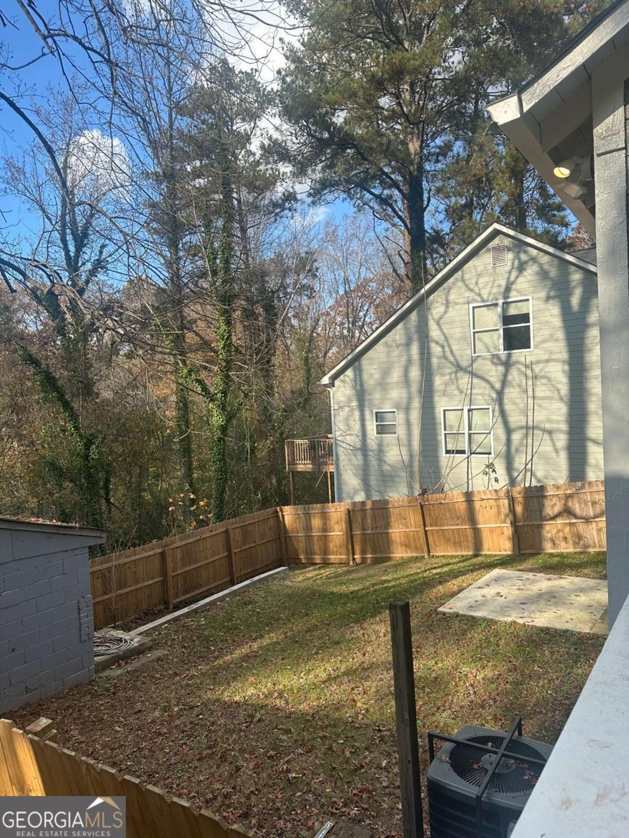 1012 Ada Avenue Atlanta - 13