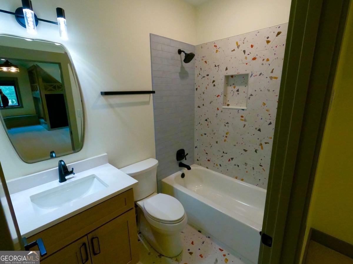 192 Upshaw Drive Alpharetta - 18