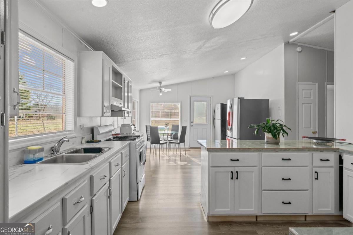 214 Nassau Circle Chatsworth - 11