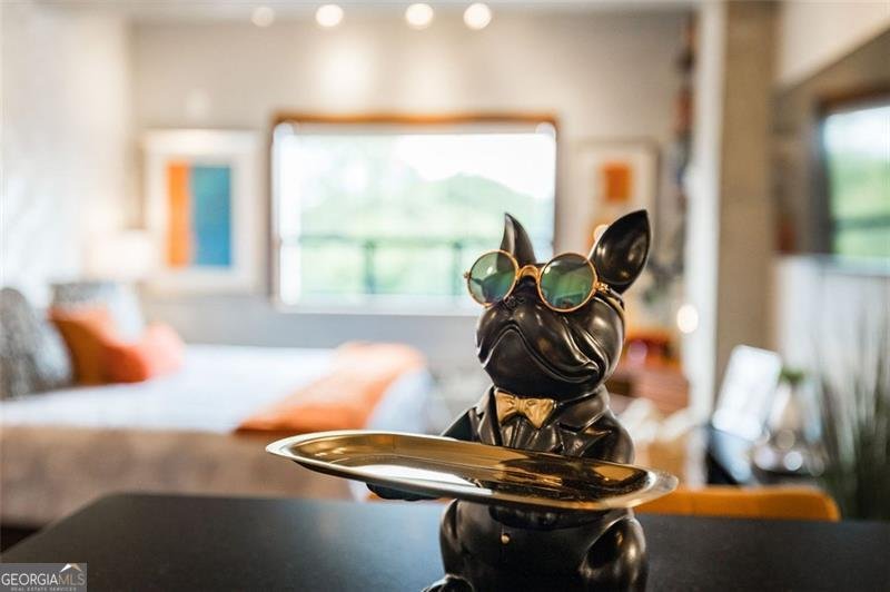 131 BROAD Athens - 30