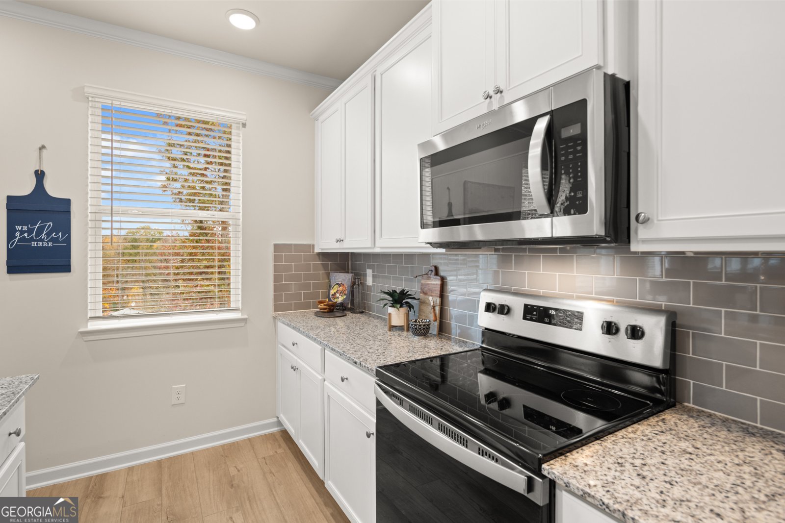 318 CEDAR HOLLL Maplewood Drive Conyers - 16