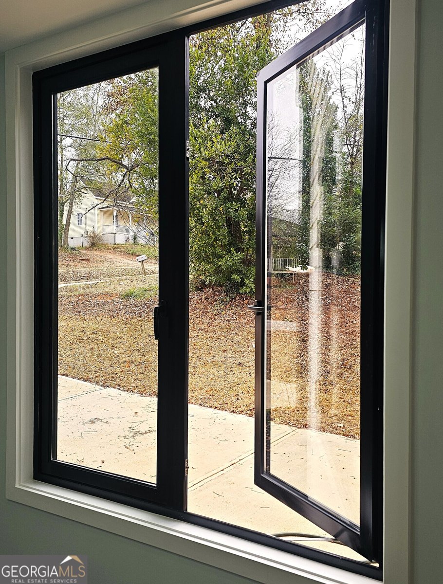 233 Tinsley Street Griffin - 29