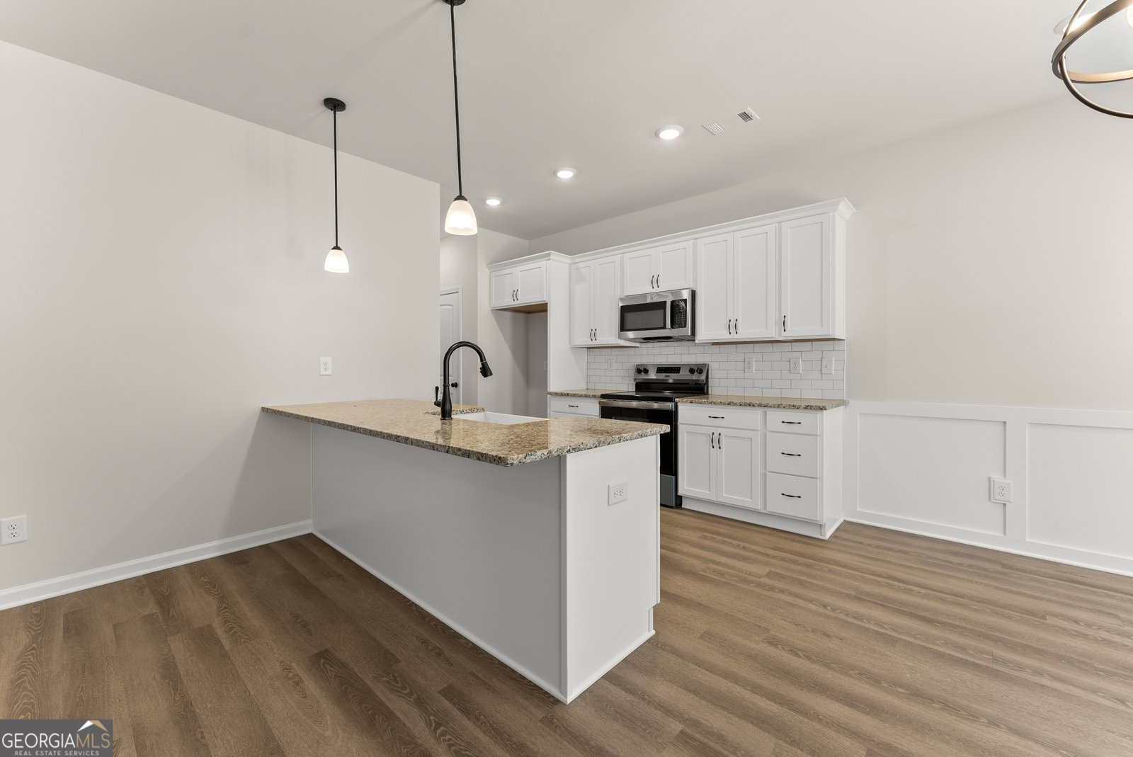 6405 River Plantation Drive Lula - 12