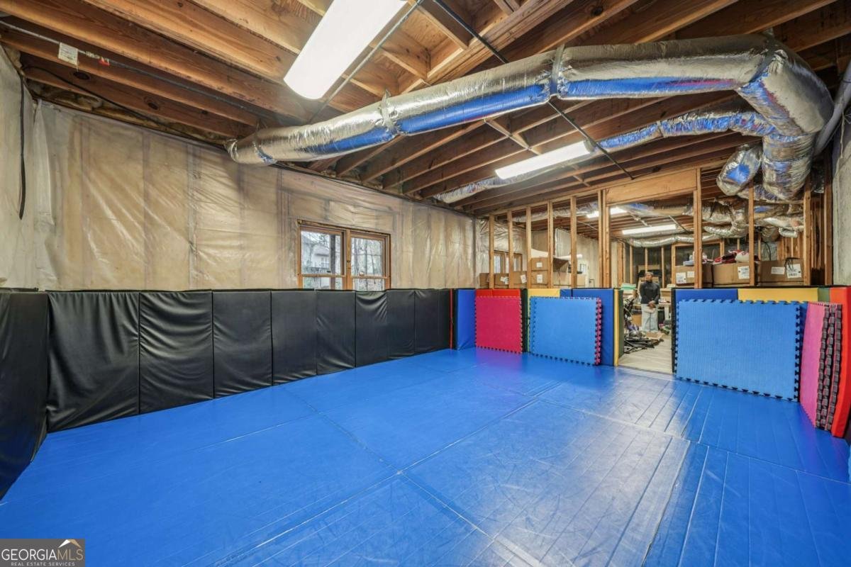 342 Breezewood Court Suwanee - 22