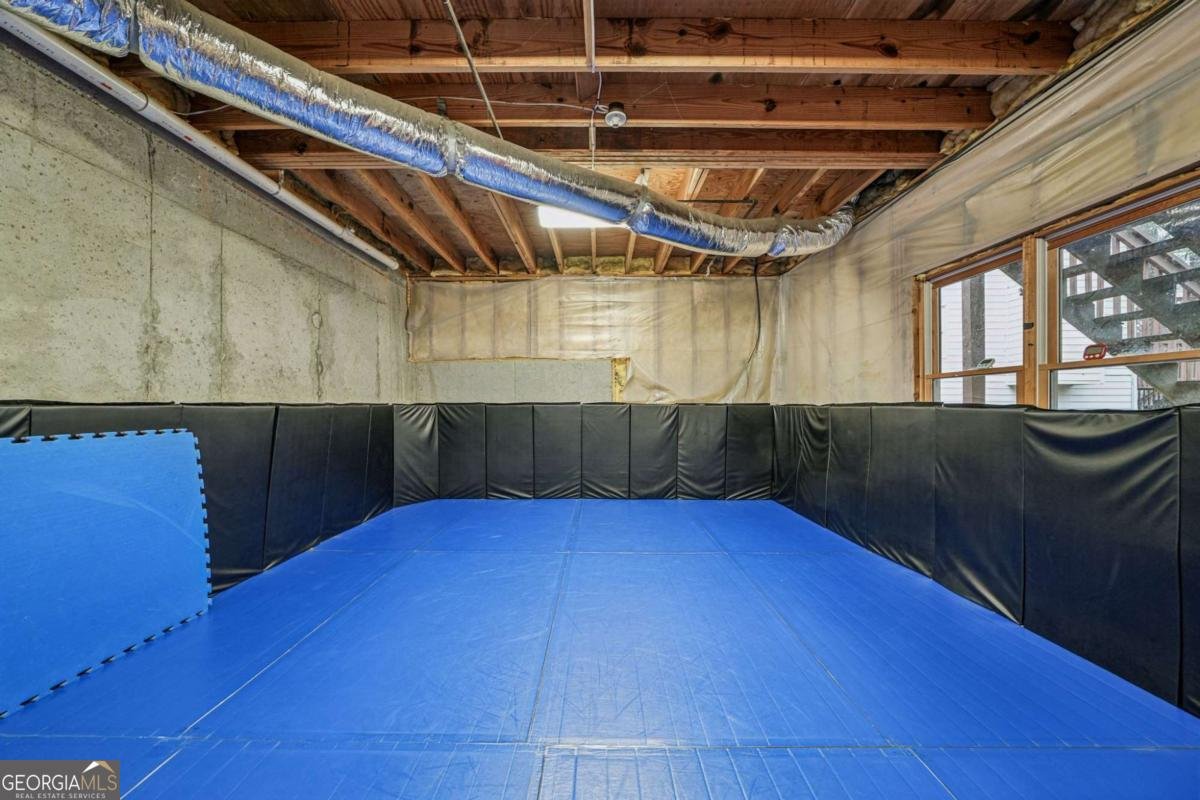 342 Breezewood Court Suwanee - 31