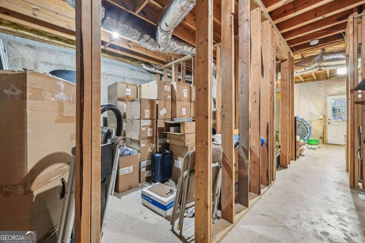 342 Breezewood Court Suwanee - 32