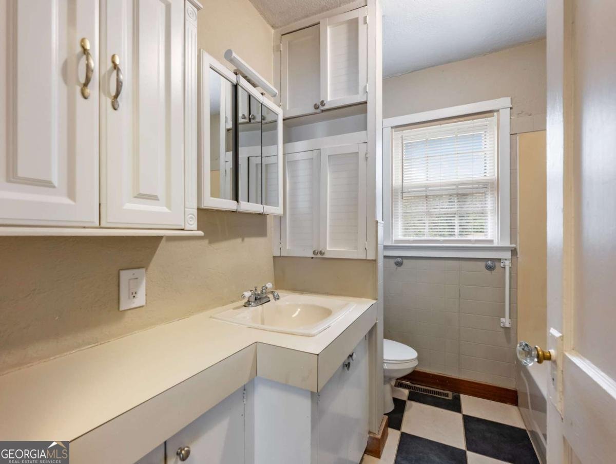 1093 Enota Avenue Gainesville - 21