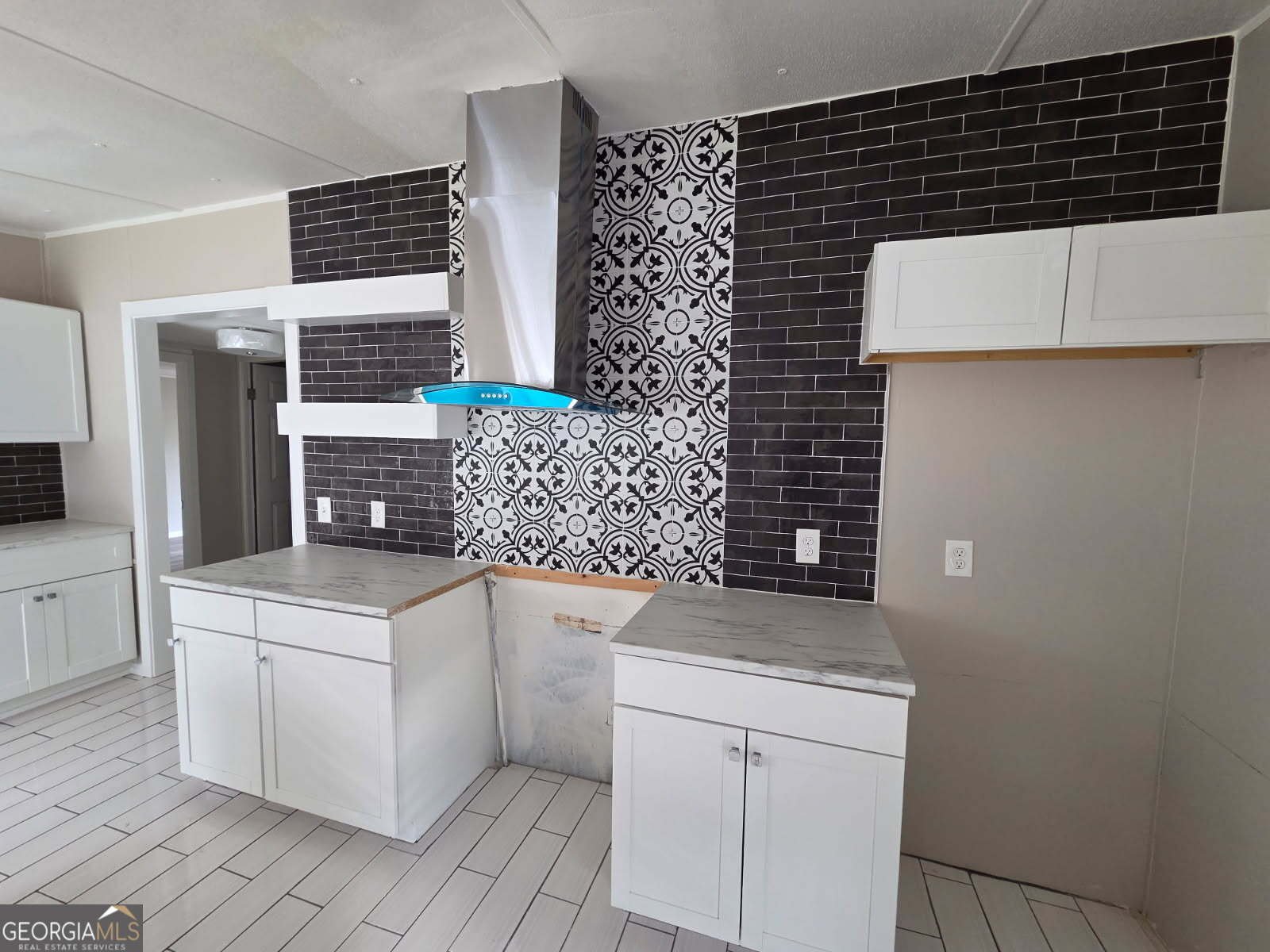 21 CLUB CIRCLE Ellenwood - 3