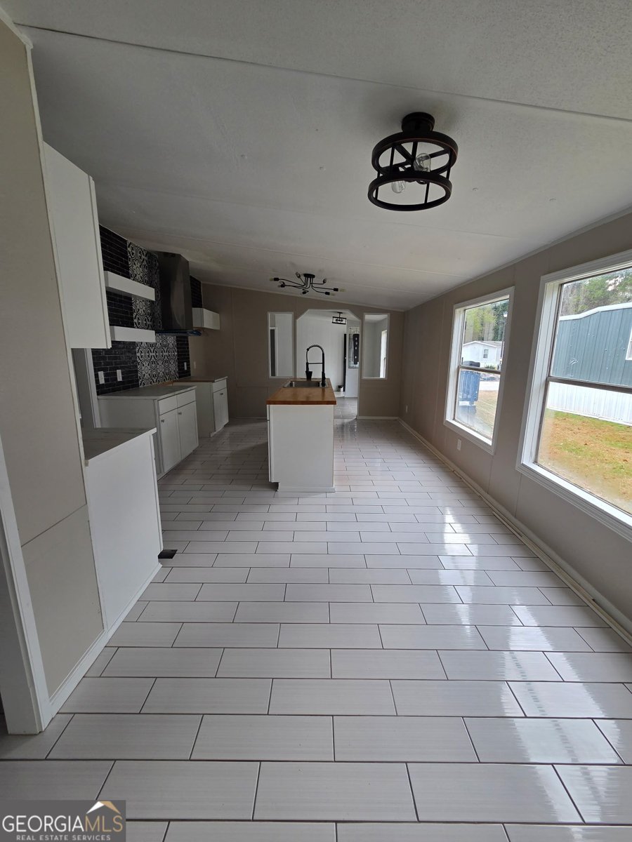 21 CLUB CIRCLE Ellenwood - 8