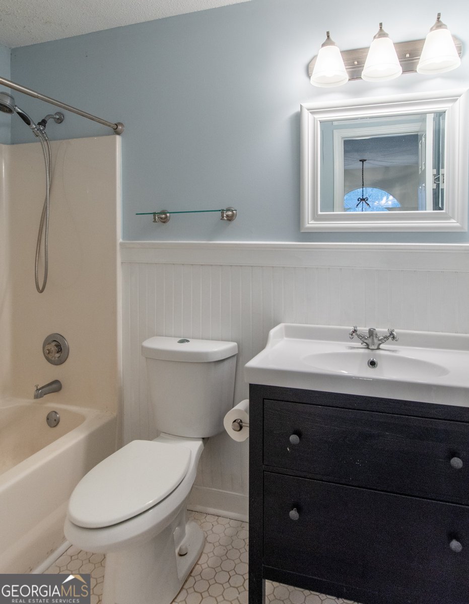 108 Ashtonbrook Drive McDonough - 40