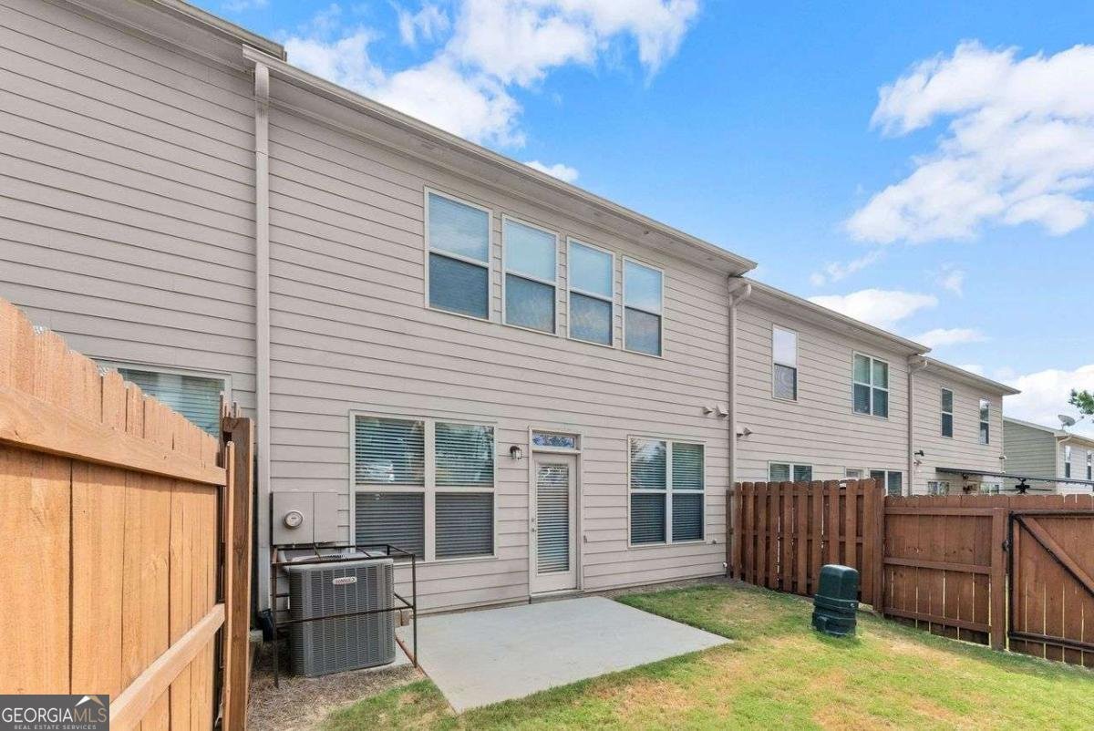 5713 Radford Loop Fairburn - 38